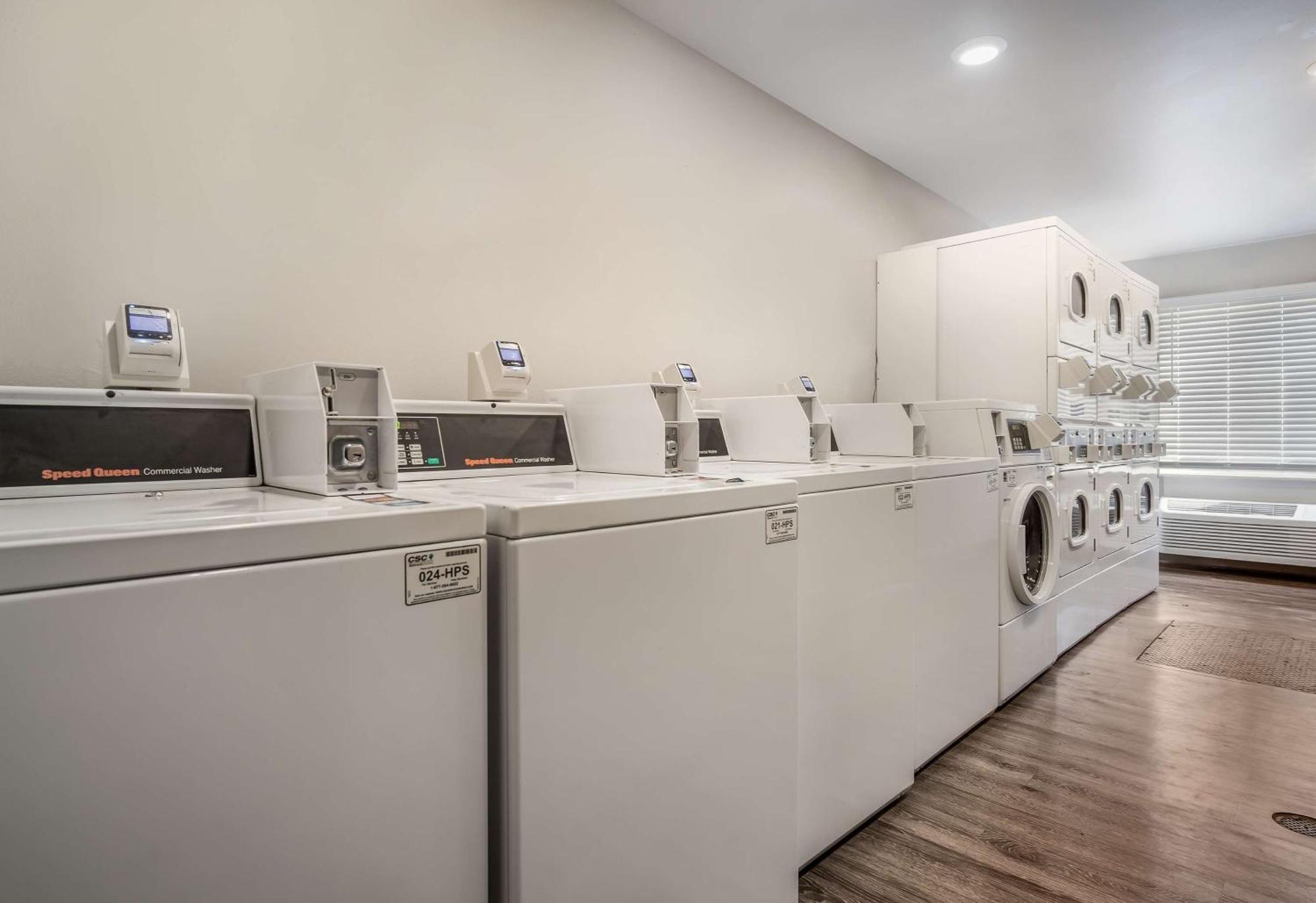 Extended Stay America Select Suites - Fort Myers Zewnętrze zdjęcie